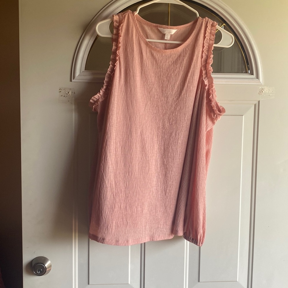 EUC LC cold shoulder blush pink top size large